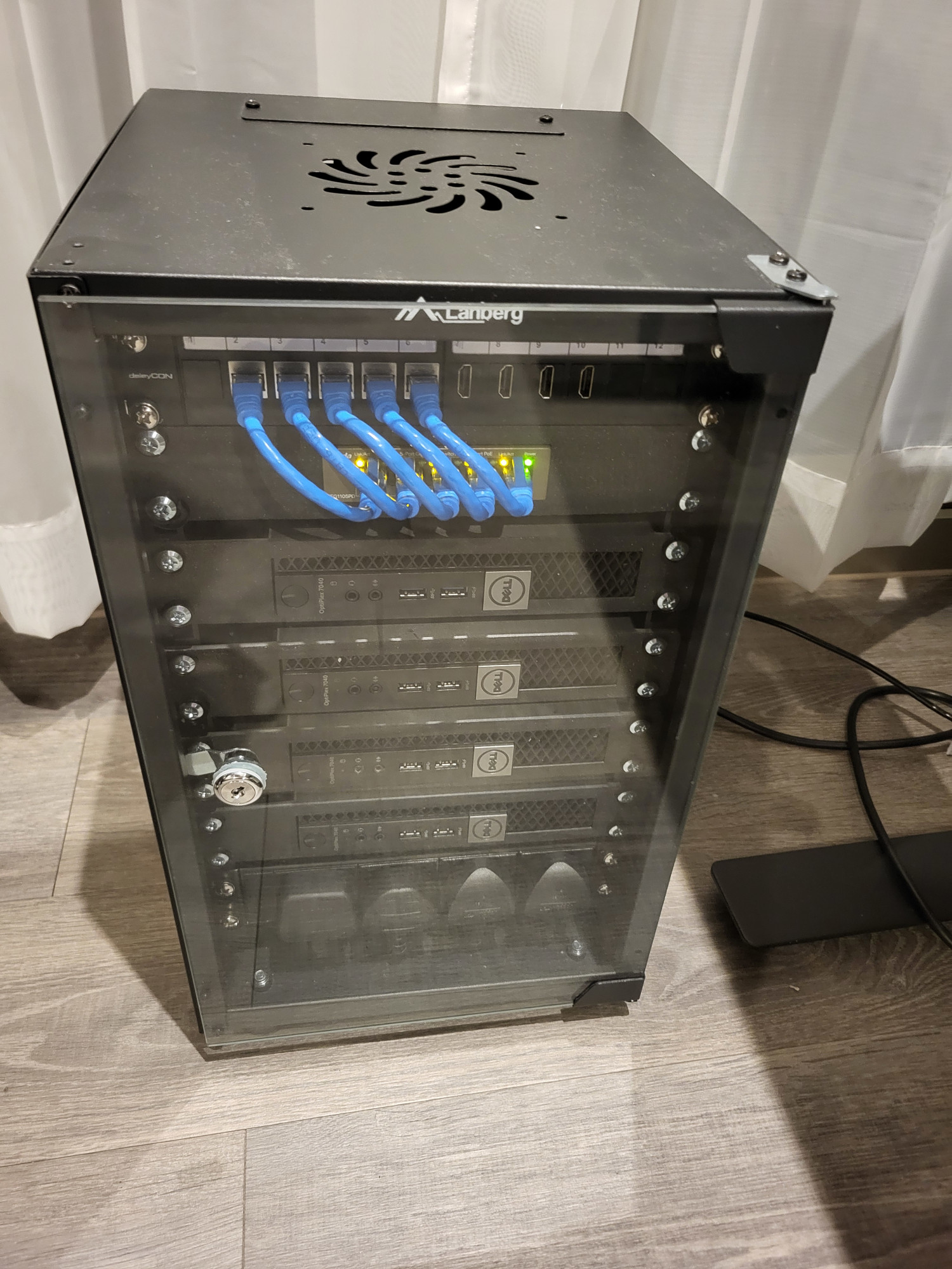 Plusieurs ordinateurs en cluster (homelab)